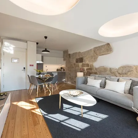 Apartment Lovelystay - Sao Domingos *