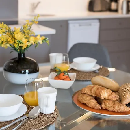 Lovelystay - Sao Domingos Apartment