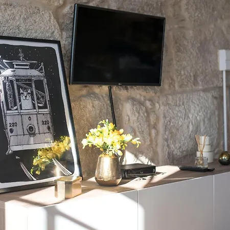 Lovelystay - Sao Domingos Apartment