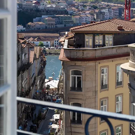 Lovelystay - Sao Domingos Apartment